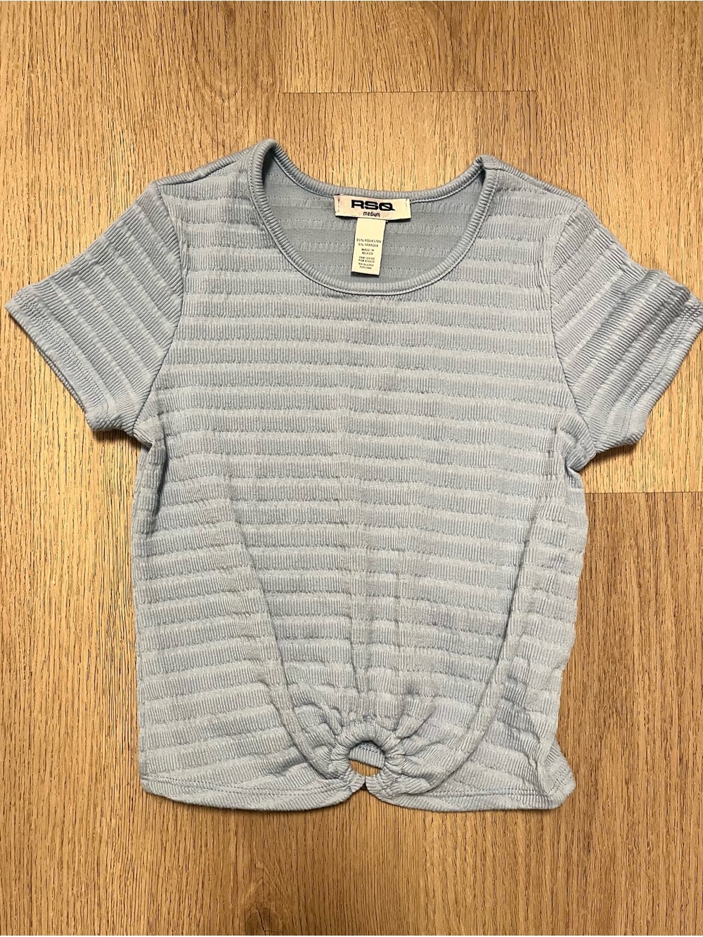 RSQ Light Blue Short-Sleeve Knot Front Ribbed Cropped Tee size Medium